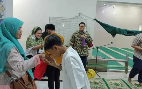 Yayasan Bakti Mulia Philosophia Adakan Pesantren Kilat dan Santunan Anak Yatim