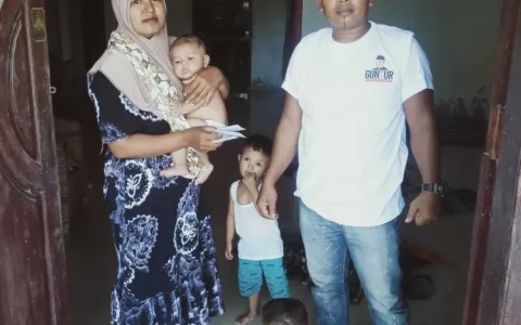 Relawan GUNTUR Berikan Santunan Kepada Anak Yatim dan Fakir Miskin di Aceh