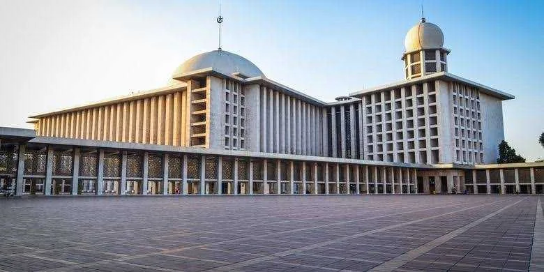 Masjid Istiqlal Menambah Kebanggaan Rakyat Indonesia