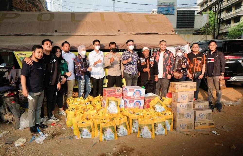 Kumpulan Okp Dan Komunitas Tergabung Dalam Kolabor Aksi Pemuda Gotong Royong Bangkitkan Pasar Gembrong