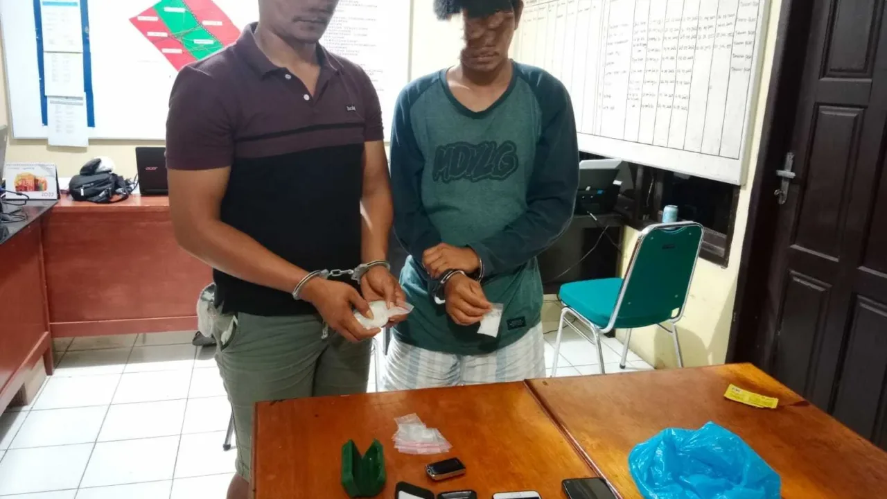 Dua Pemilik Sabu Sekitar  109,17 Gram Diringkus Personil Polsek Tandun