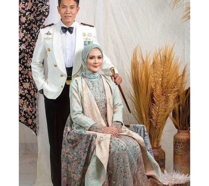 Viral...!Artis Cantik Pamer Foto Prewedding Bersama Dandim 0603 Lebak