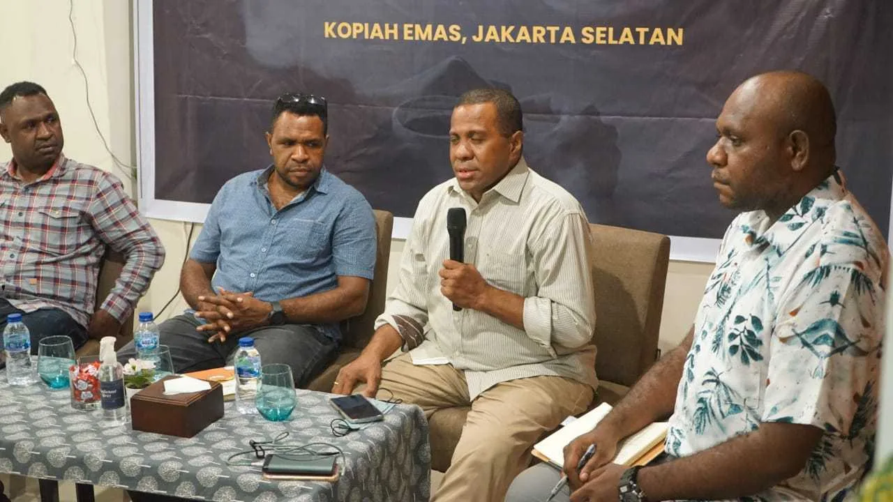 Pembentukan Daerah Otonom Baru (DOB) dalam Mendukung Strategi Percepatan Pembangunan di Tanah Papua