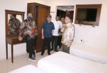 Pastikan Kualitas, Menag Tinjau Dan Tes Layanan Jemaah Haji Di Makkah