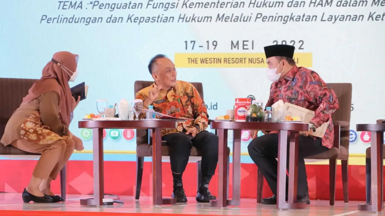 Dirjen Dukcapil Usul Capres, Caleg dan Cakada Wajib Isi Formulir Tak Pernah Punya Paspor Asing