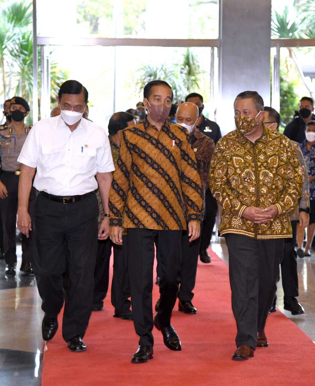 Presiden: Pacu Pertumbuhan Ekonomi Dengan Tidak Beli Produk Impor
