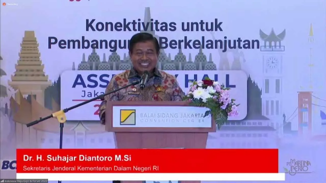 Sekjen Kemendagri Terus Dorong Daerah Gunakan Produk Dalam Negeri