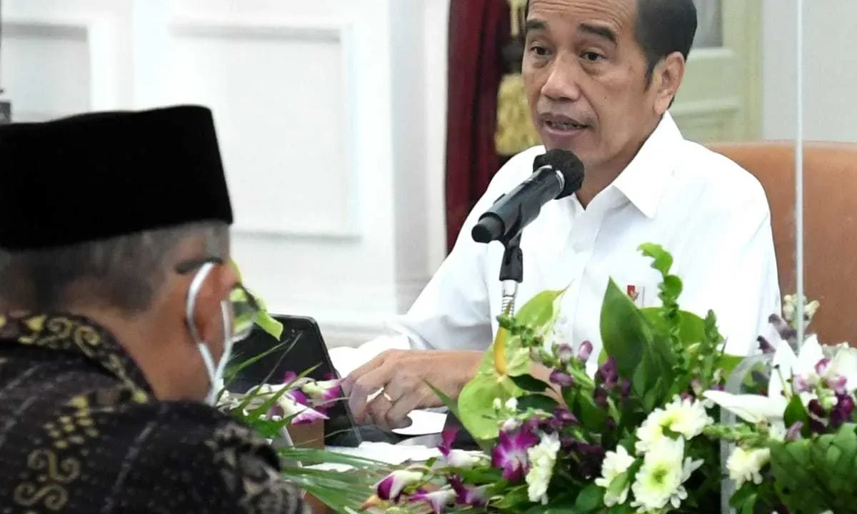 Manfaatkan Stok Vaksin, Presiden Minta Vaksinasi Penguat Digencarkan