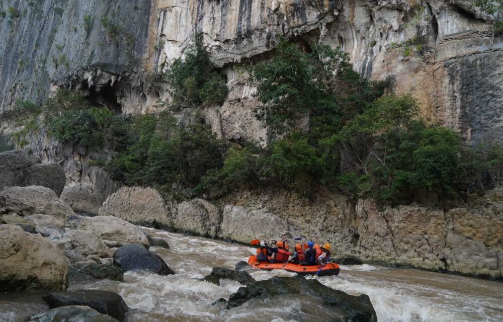 Dispopar Jajal Riak Sungai Mata Allo Wisata Arung Jeram Kabupaten Enrekang