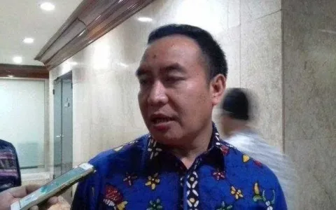 KACAU…Anggota Komisi III DPR RI Soroti Tes Antigen di Puskesmas Magetan