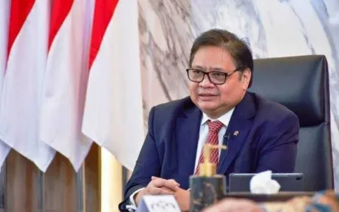Kerja Keras & Politik Santun buat Elektabilitas Airlangga Tertinggi