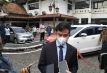 Gibran Rakabuming Menunjukkan Sejumlah Lokasi Bagi Investor Baru Yang Akan Masuk Solo