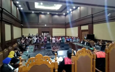 SIKAT…Kejati DKI Jakarta Cegah Lima Orang Mafia Tanah ke Luar Negeri