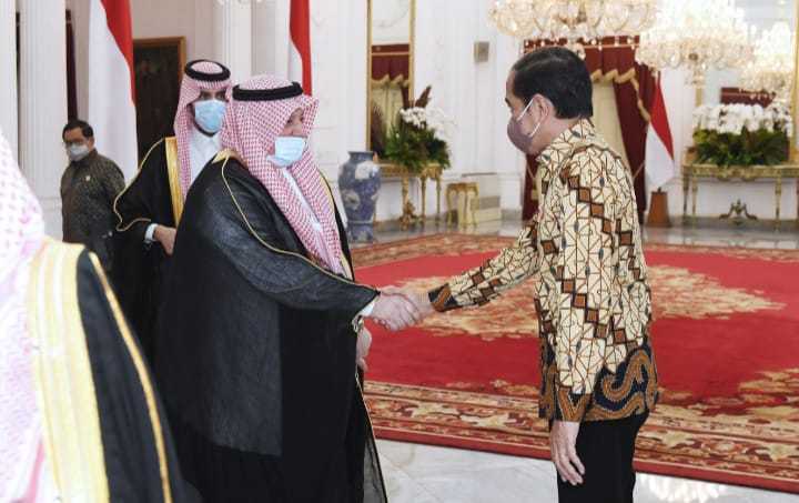Presiden Jokowi Terima Kunjungan Menlu Arab Saudi, Bahas Soal Haji