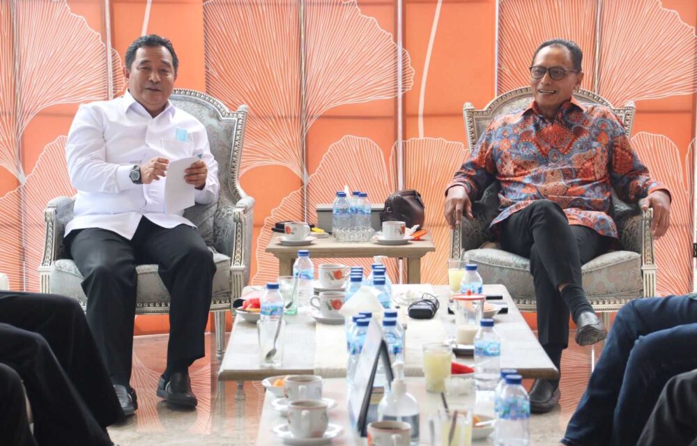 Kemendagri Lakukan Penandatanganan Berita Acara Serah Terima Penyaluran Bantuan Keuangan Partai Politik