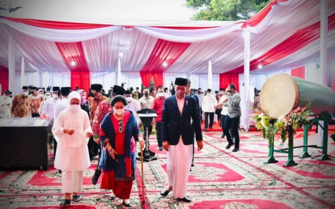 Presiden Resmikan Masjid At-Taufiq