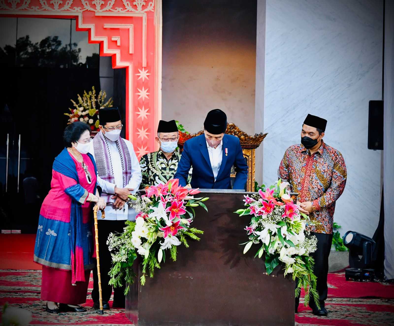 Presiden Resmikan Masjid At-Taufiq