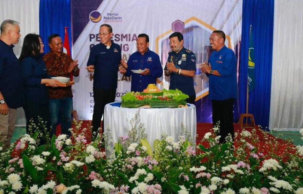 Realisasi Gagasan Progam 1 Juta Hektar, Ayep Zaki Lakukan Peresmian Gudang Kedelai Dan Panen Kedelai