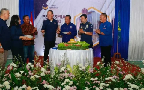 Realisasi Gagasan Progam 1 Juta Hektar, Ayep Zaki Lakukan Peresmian Gudang Kedelai dan Panen Kedelai