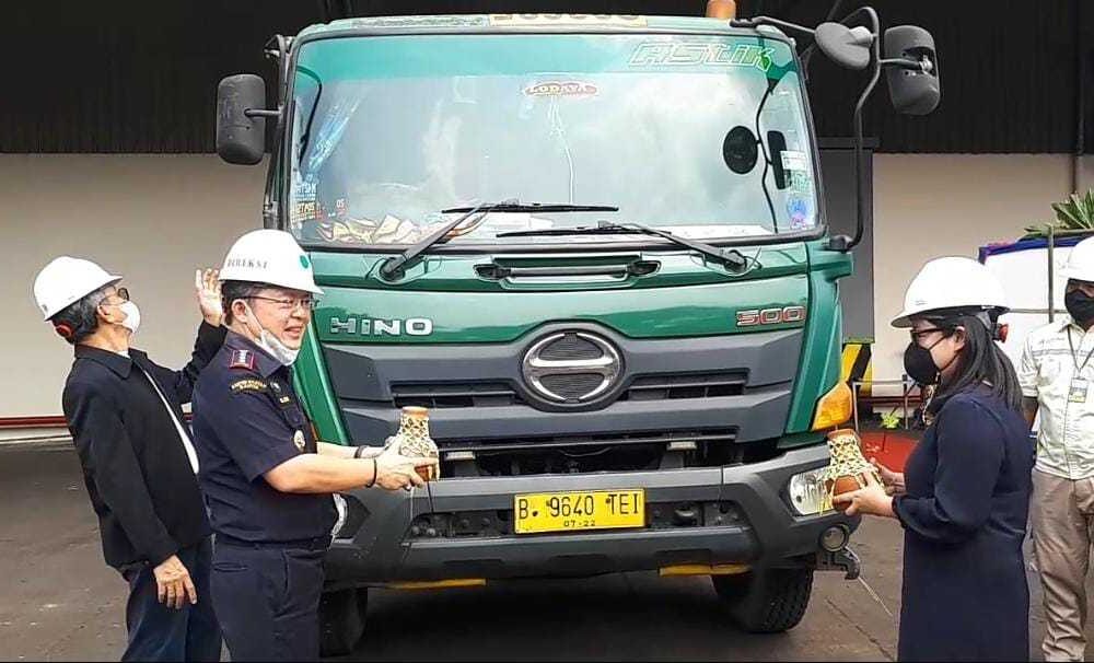 Pt Bmm Lepas Ekspor Perdana 55.000 Ton Gula Kristal Rafinas Ke Vietnam