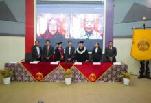 Keren Cuy...!Ui Promosikan Stanislaus Riyanta Doktor Bidang Ilmu Administrasi