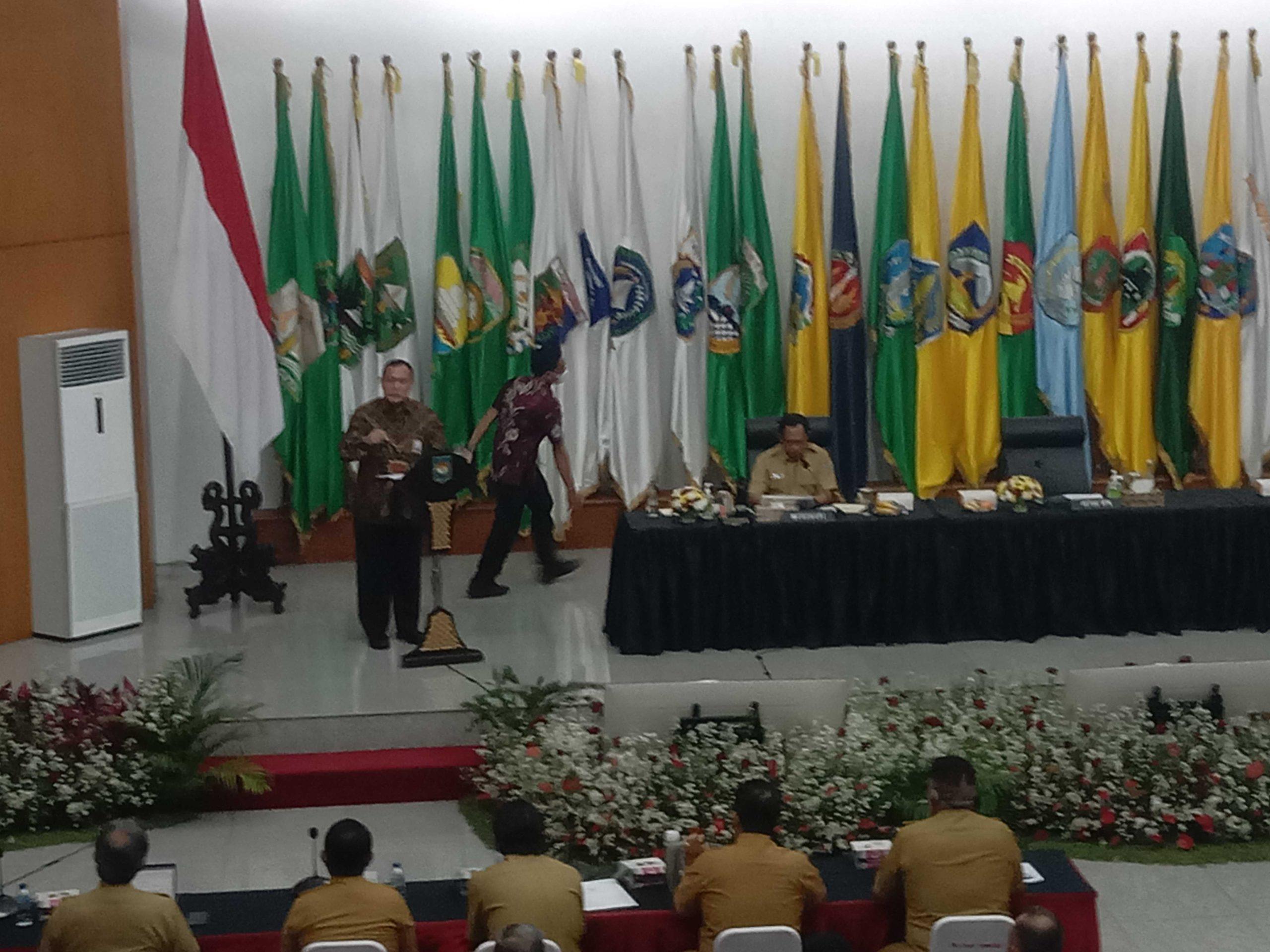 Mendagri Ingatkan Pj Kepala Daerah Jangan Asal Mutasi Pegawai