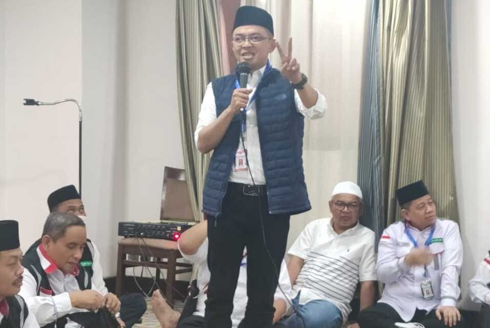 Motivasi Pphi Di Mekkah, Kiai Maman: Pelayanan Harus Membahagiakan Jamaah Haji