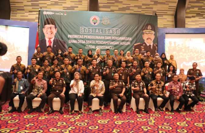 Mantap...!Kejaksaan Agung Sosialisasi Hukum Terkait Penggunaan Dana Desa Di Lampung