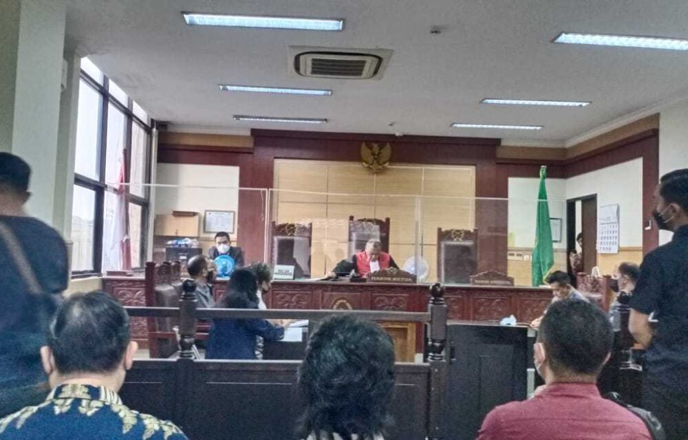 Gitu Dong...!Hakim Tolak Pra Peradilan Jimmy Lie