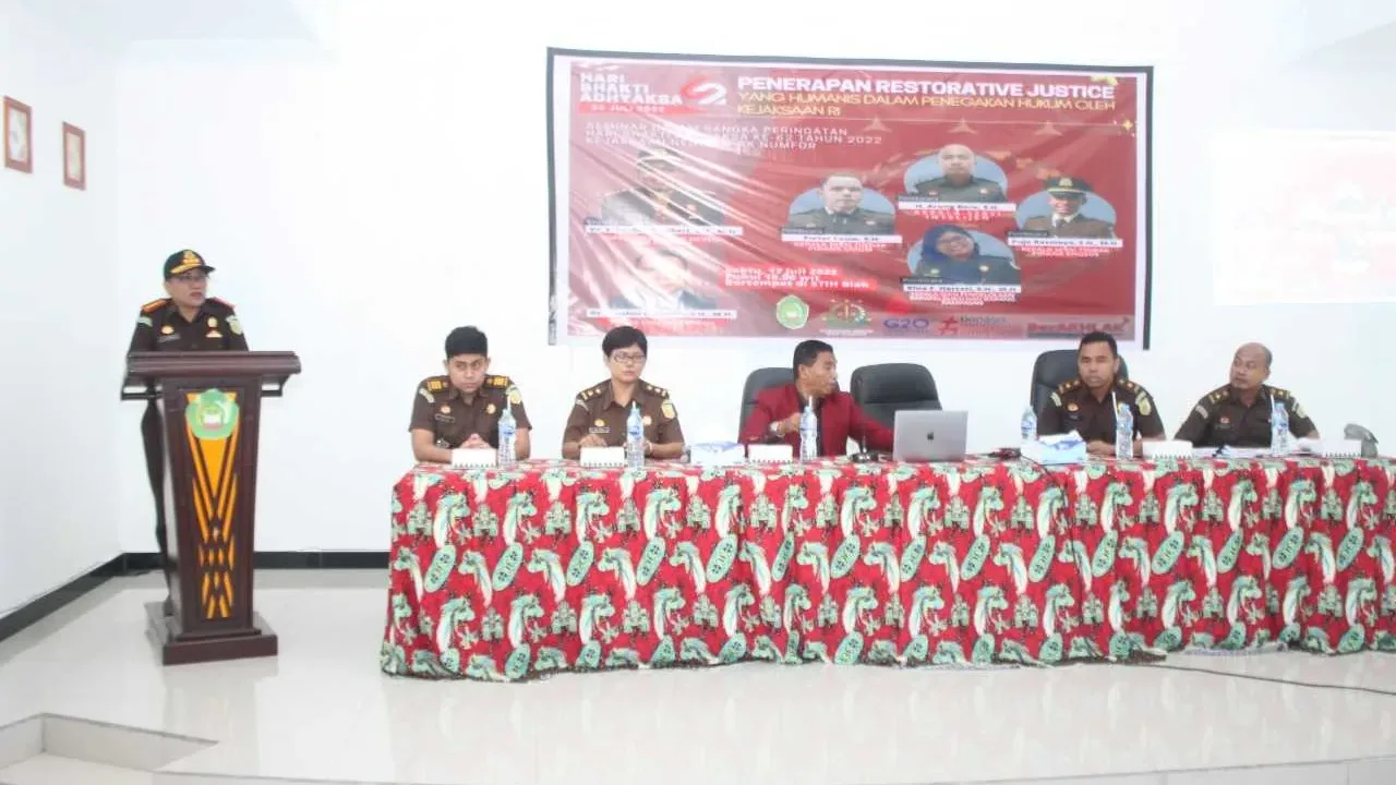 TOP…Kejari Biak Numfor Gelar Seminar Restorative Justice Bersama Mahasiswa STIH