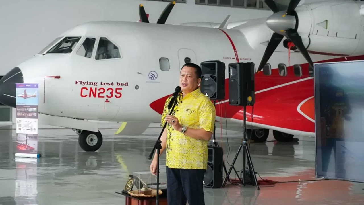 Ketua MPR RI Bamsoet Dorong PT Dirgantara Indonesia Rampungkan Produksi Pesawat N-219