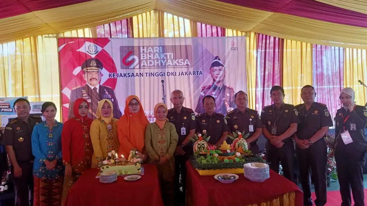 Inspiratif…Kejati DKI Jakarta Salurkan Beasiswa Untuk Anak-anak Adhyaksa Berprestasi