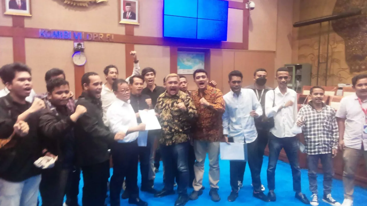 SIKAT…Jarak dan DPR RI Komitmen Ungkap Mafia Batubara di Kaltim