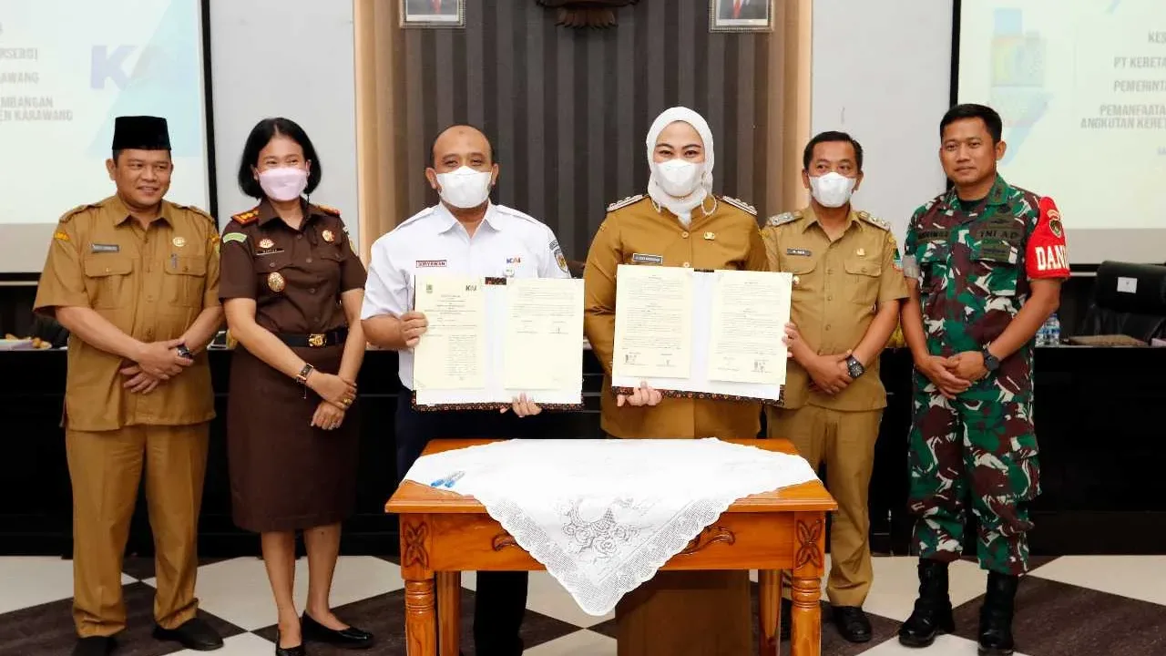 LUAR BIASA...!PT KAI Daop 1 Rangkul Pemkot Sukabumi dan Pemkab Karawang
