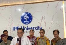 Top ........! Tempe Azaki Jadi Produk Inovasi Pangan Tim Peneliti Ipb University