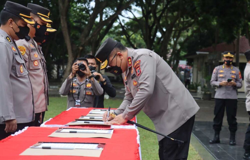 Irjen Helmy Santika Pimpin Fakta Integritas Pejabat Polda Gorontalo