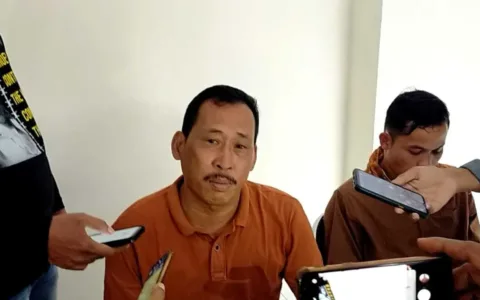 Warga Adat Citorek Timur Ngamuk Tentang Penudaan Pemilu