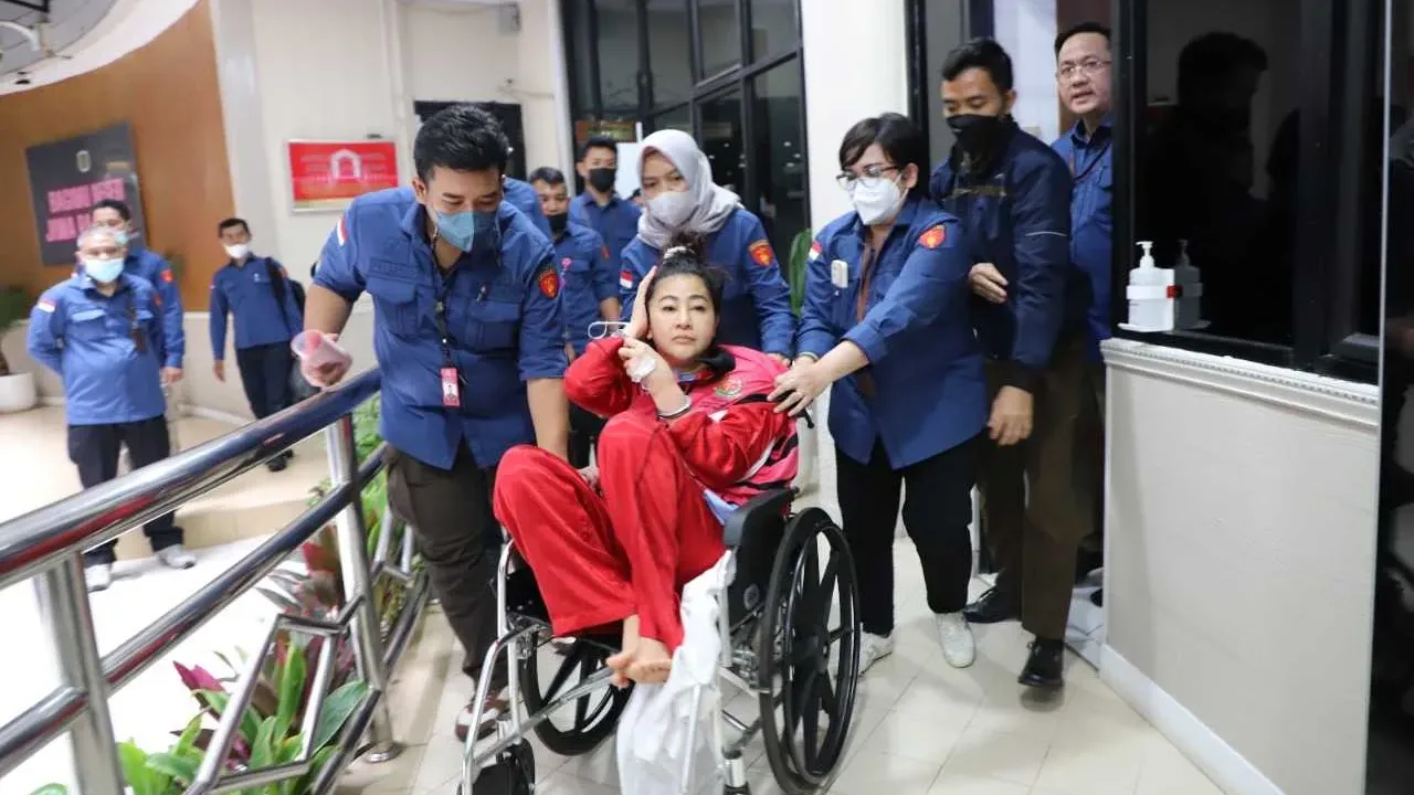 Wanita Emas Jadi Tersangka Dugaan Korupsi PT Waskita Pricast
