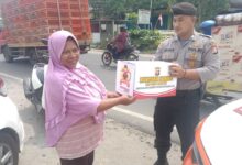 Peduli Sesama, Ditpamobvit Polda Banten Salurkan Puluhan Paket Sembako