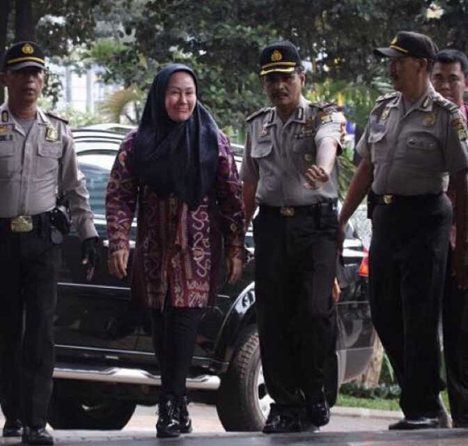 Bebas Bersyarat, Ratu Atut Harus Lakukan Ini Setiap Bulan