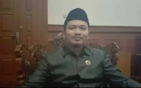 HARUS DUKUNG…DPRD Tegaskan Dukung Perda PKL di Pandeglang