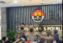 STOP MENYUDUTKAN KADIV HUMAS POLRI SOAL TRAGEDI KANJURUHAN
