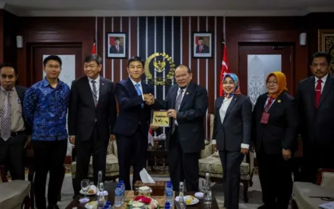 Ketua DPD RI Dorong Ratifikasi Perjanjian Bilateral Indonesia-Singapura