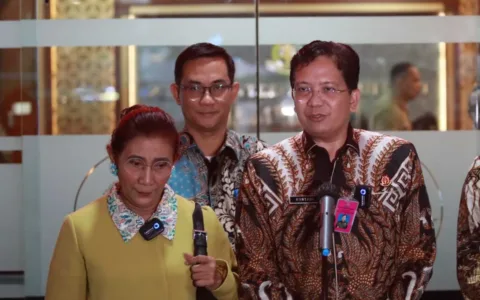 GAWAT…Terindikasi Dugaan Korupsi Impor Garam, Susi Pudjiastuti Diperiksa Kejagung