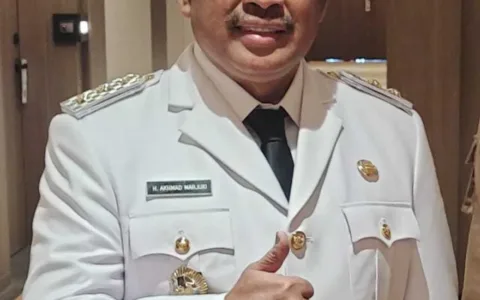TANGKAP…Plt Bupati Bekasi dan Lurah Diduga Terlibat Jual Beli Jabatan