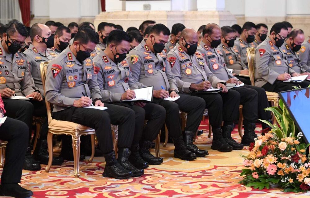 Pecat...!Berikut Lima Arahan Jokowi Wajib Kepolisian Lakukan