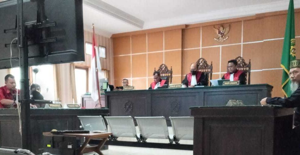 Penggugat Ke Majelis Di Pn Samarinda, Kalian Pendusta Dan Penghianat