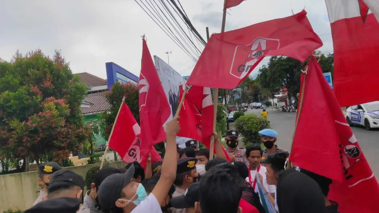 KACAU…Khatam Baca Regulasi, GMNI Pandeglang Pertanyakan Soal Implementasi
