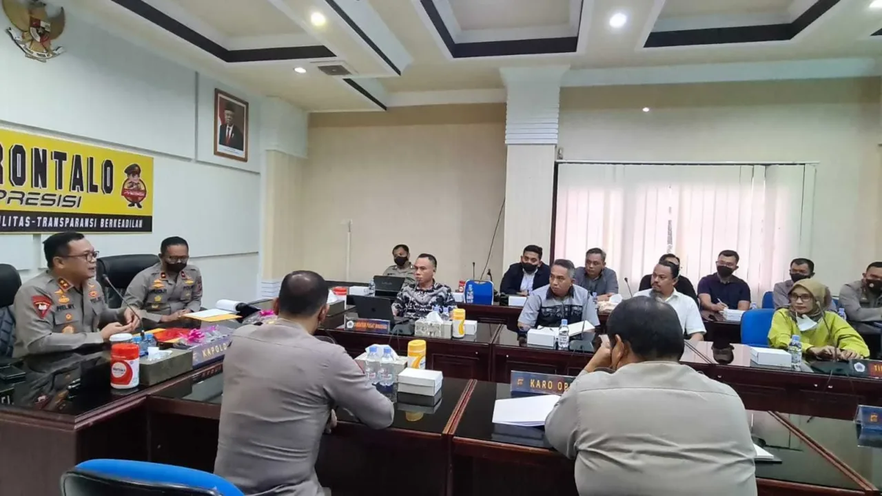 Kapolda Gorontalo Gandeng UNG Untuk Survei Indeks Kepuasan Masyarakat