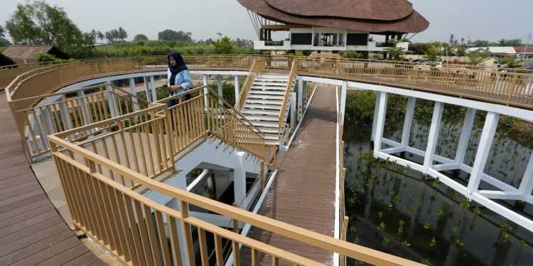 Desa Ketapang Dari Kumuh Jadi Go International